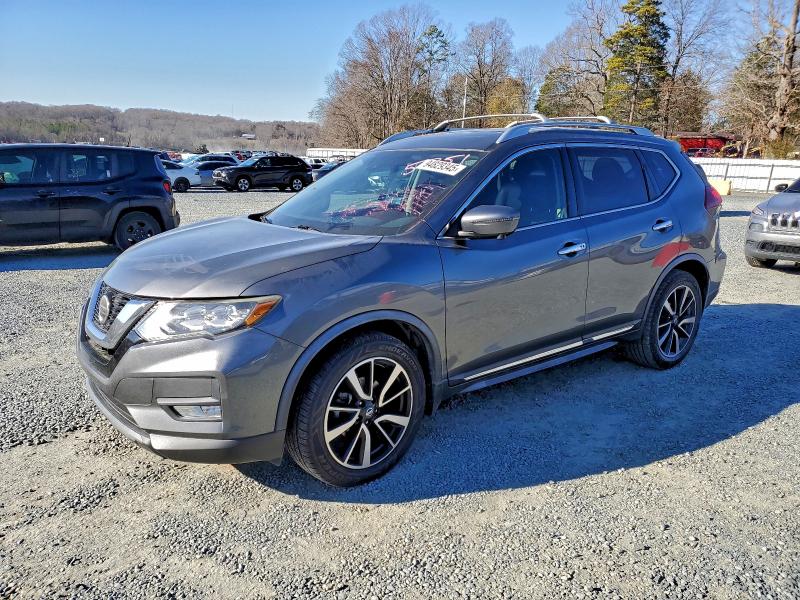 NISSAN ROGUE S 2018 with VIN JN8AT2MT3JW485751 - Photo from auction