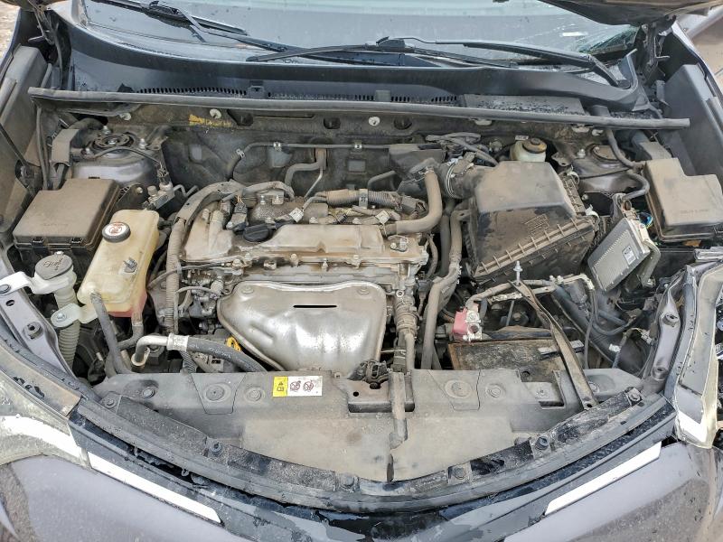 Photo 12 from auction – 2017 TOYOTA RAV4 XLE with VIN JTMWFREV4HJ705780