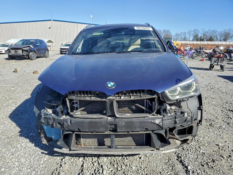 Photo 5 from auction – 2017 BMW X1 XDRIVE2 with VIN WBXHT3C38H5F70463