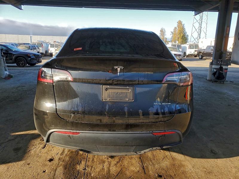 Photo 6 from auction – 2021 TESLA MODEL Y with VIN 5YJYGDEE1MF228560
