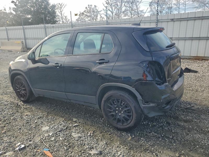 Photo 2 from auction – 2017 CHEVROLET TRAX LS with VIN 3GNCJKSBXHL284098