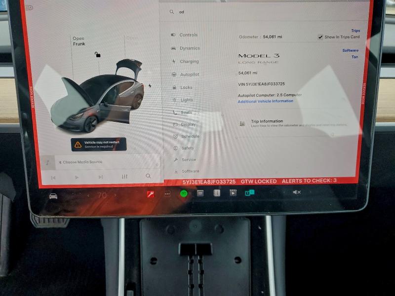Photo 9 from auction – 2018 TESLA MODEL 3 with VIN 5YJ3E1EA8JF033725