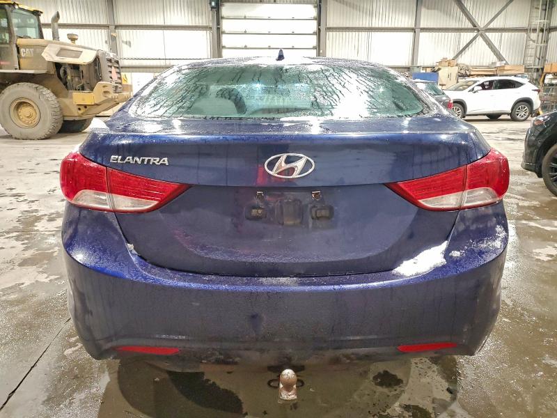 Photo 6 from auction – 2012 HYUNDAI ELANTRA GL with VIN 5NPDH4AE1CH105519