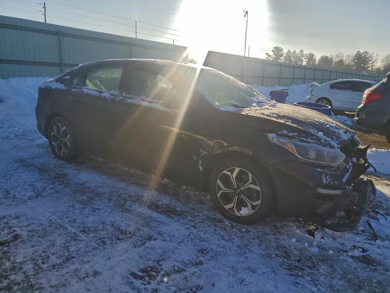 Photo 4 from auction – 2019 KIA FORTE FE with VIN 3KPF24AD5KE061853
