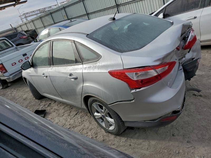 Photo 2 from auction – 2014 FORD FOCUS SE with VIN 1FADP3F2XEL448846