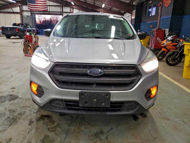 Photo 5 from auction – 2017 FORD ESCAPE S with VIN 1FMCU0F79HUB70931