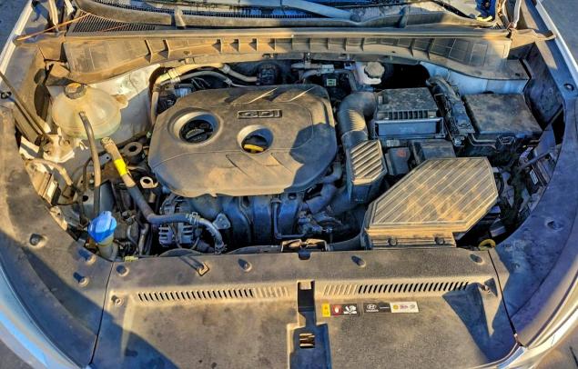 Photo 11 from auction – 2019 HYUNDAI TUCSON with VIN KM8J2CA46KU914861