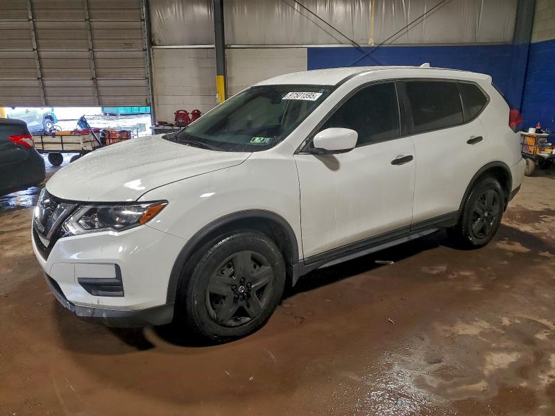 NISSAN ROGUE S 2017 with VIN KNMAT2MVXHP502336 - Photo from auction
