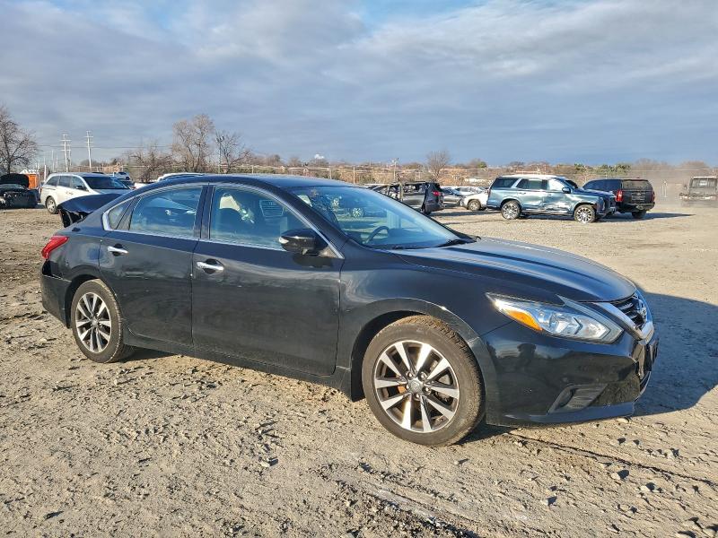 Photo 4 from auction – 2017 NISSAN ALTIMA 2.5 with VIN 1N4AL3AP2HC222001