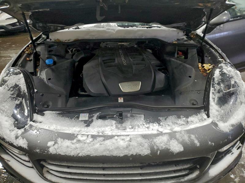Photo 12 from auction – 2015 PORSCHE CAYENNE with VIN WP1AF2A27FLA38863