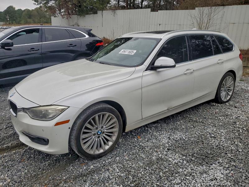 BMW 328 XI 2014 with VIN WBA3G7C55EKN36296 - Photo from auction