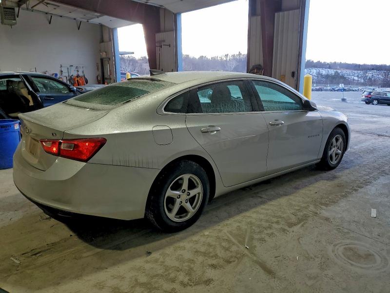 Photo 3 from auction – 2016 CHEVROLET MALIBU LS with VIN 1G1ZB5ST4GF303451