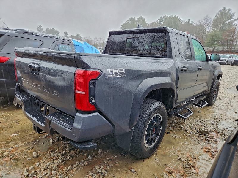 Photo 3 from auction – 2024 TOYOTA TACOMA with VIN 3TMLB5JN4RM020390