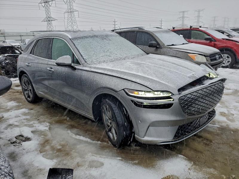 Photo 4 from auction – 2023 GENESIS GV70 BASE with VIN 5NMMCET13PH000417