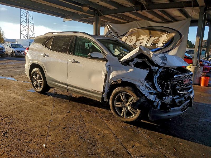 Photo 4 from auction – 2018 GMC TERRAIN with VIN 3GKALMEV1JL407583