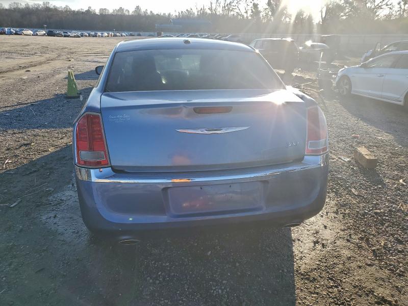 Photo 6 from auction – 2011 CHRYSLER 300 LIMITE with VIN 2C3CA5CG0BH546672