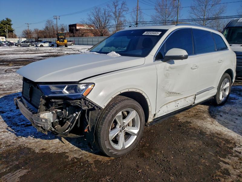 AUDI Q7 PREMIUM 2023 with VIN WA1LCBF7XPD007359 - Photo from auction