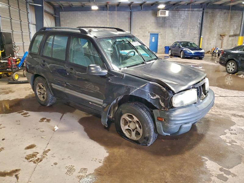 Photo 4 from auction – 2004 CHEVROLET TRACKER ZR with VIN 2CNBJ734646900679