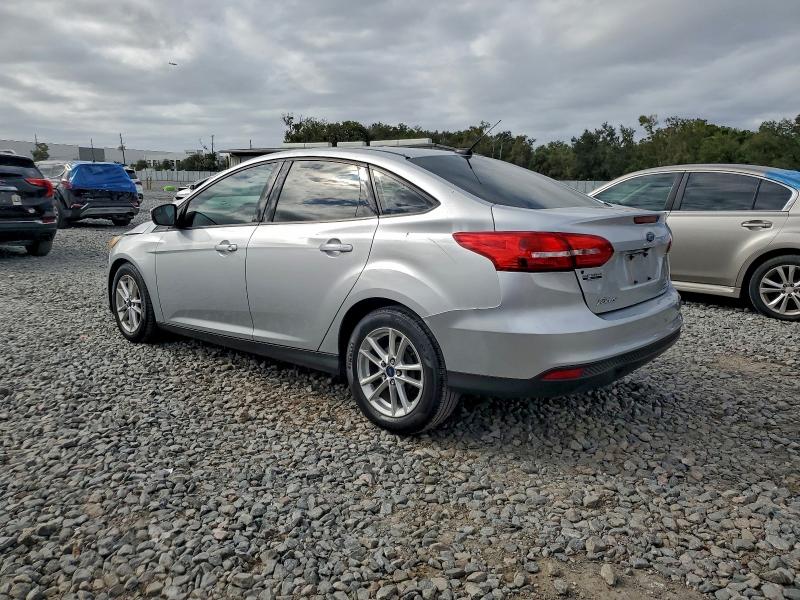Photo 2 from auction – 2016 FORD FOCUS SE with VIN 1FADP3F25GL402425