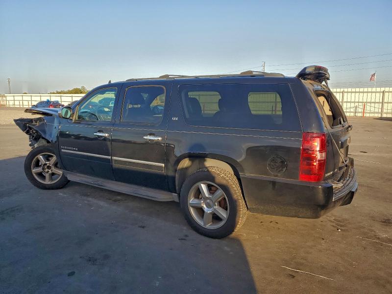 Photo 2 from auction – 2013 CHEVROLET SUBURBAN C with VIN 1GNSCKE01DR147022
