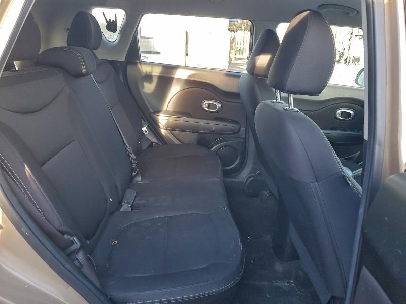 Photo 10 from auction – 2015 KIA SOUL with VIN KNDJN2A2XF7168570
