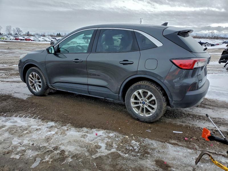 Photo 2 from auction – 2020 FORD ESCAPE SE with VIN 1FMCU9G66LUA13487