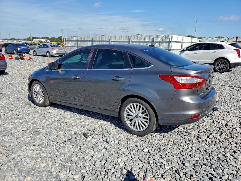 Photo 2 from auction – 2012 FORD FOCUS SEL with VIN 1FAHP3H23CL321979