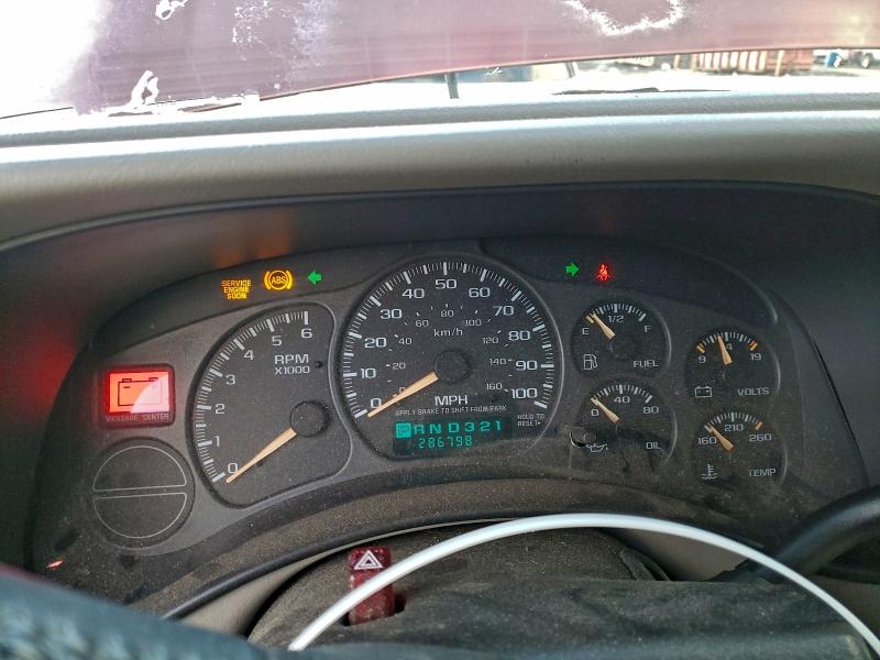 Photo 9 from auction – 2002 GMC YUKON with VIN 1GKEK13Z52J236337