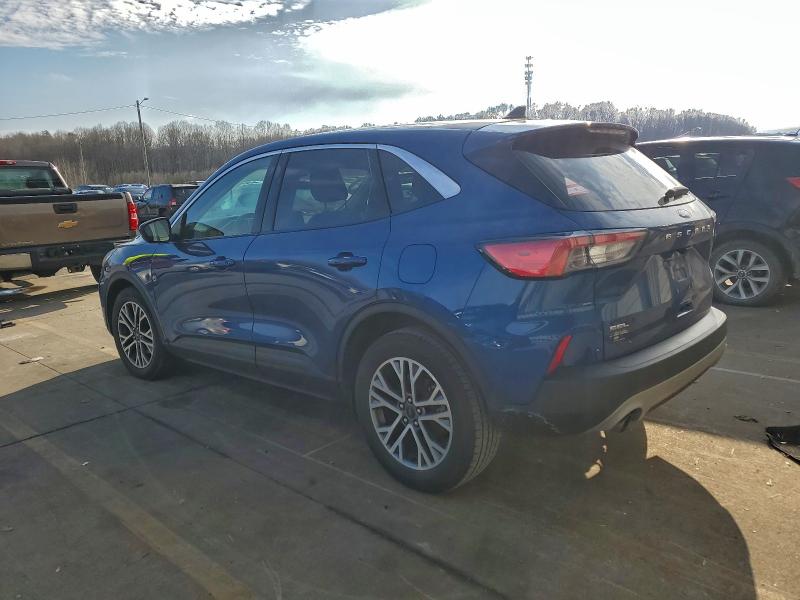 Photo 2 from auction – 2022 FORD ESCAPE SEL with VIN 1FMCU0H60NUA03888