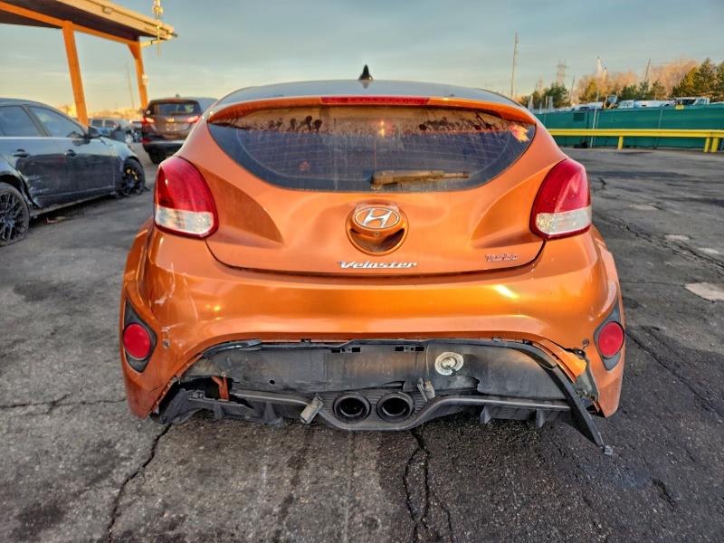 Photo 6 from auction – 2015 HYUNDAI VELOSTER T with VIN KMHTC6AE8FU233932