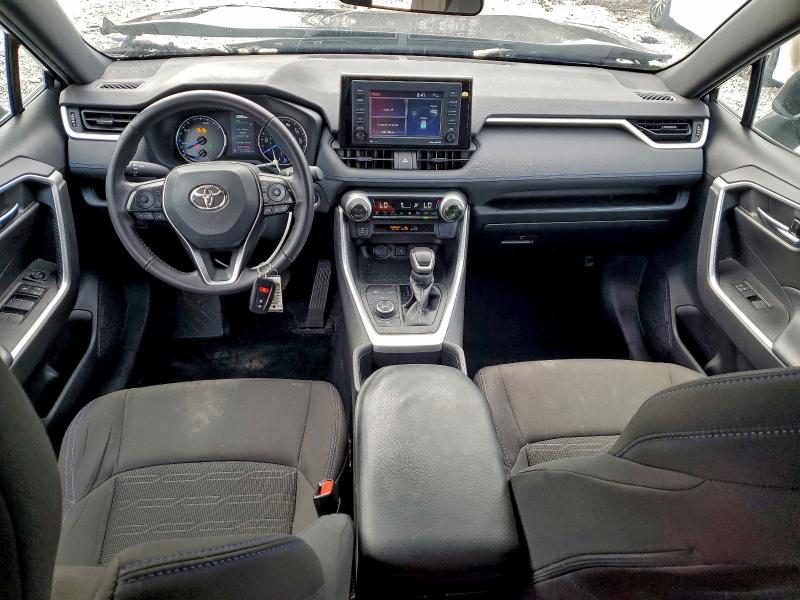 Photo 8 from auction – 2022 TOYOTA RAV4 SE with VIN 4T3T6RFV9NU080498