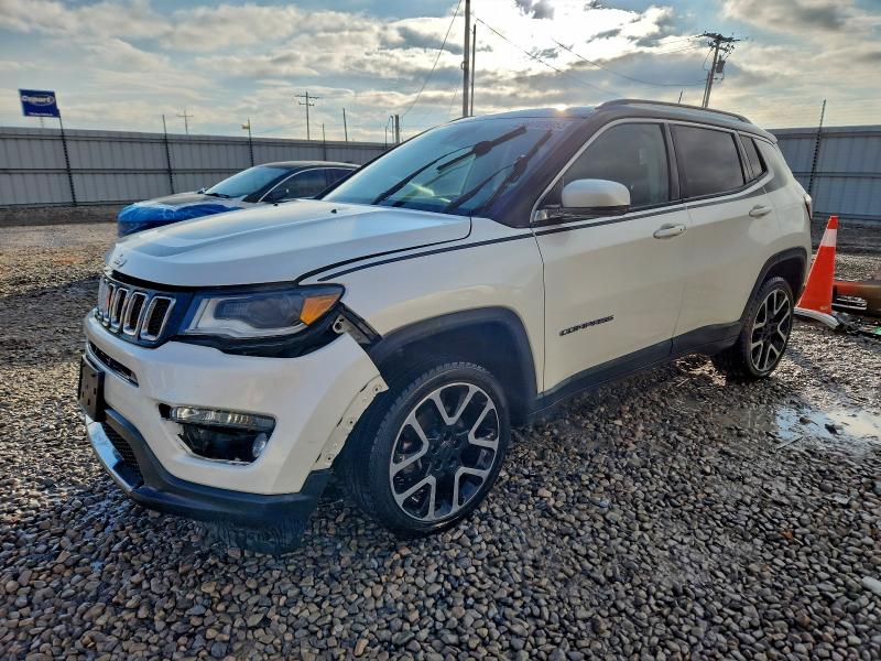 JEEP COMPASS LI 2018 مع رقم تعريف المركبة 3C4NJDCB9JT102067 - صورة من المزاد