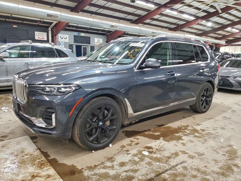 BMW X7 XDRIVE4 2020 with VIN 5UXCW2C01L9B12973 - Photo from auction