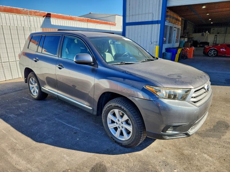 Photo 4 from auction – 2013 TOYOTA HIGHLANDER with VIN 5TDZA3EH6DS031261