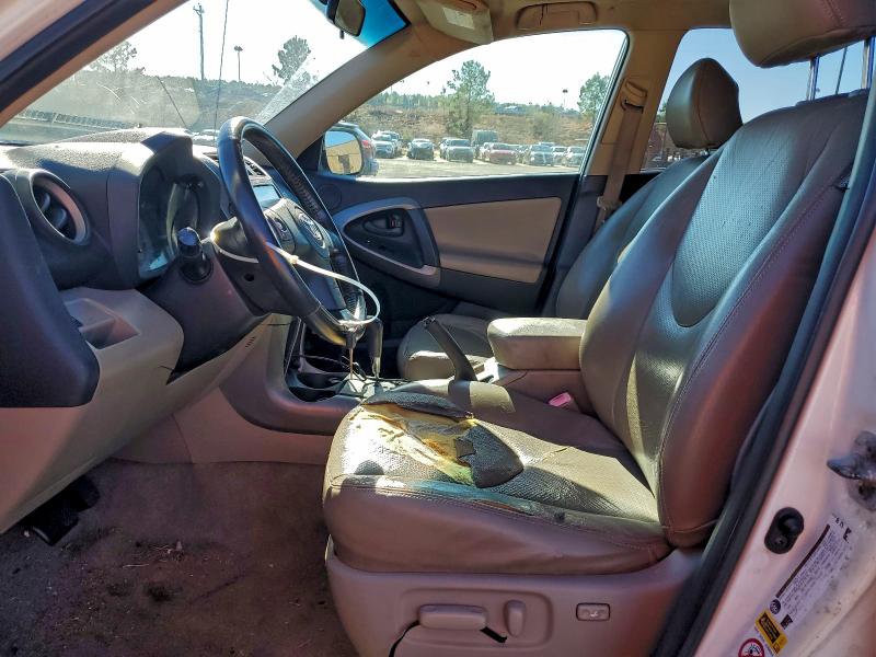 Photo 7 from auction – 2006 TOYOTA RAV4 LIMIT with VIN JTMZK31VX65004565