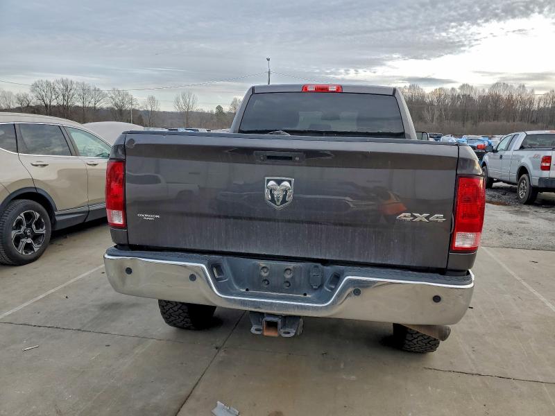Photo 6 from auction – 2017 RAM 2500 with VIN 3C6UR5CJ6HG568941
