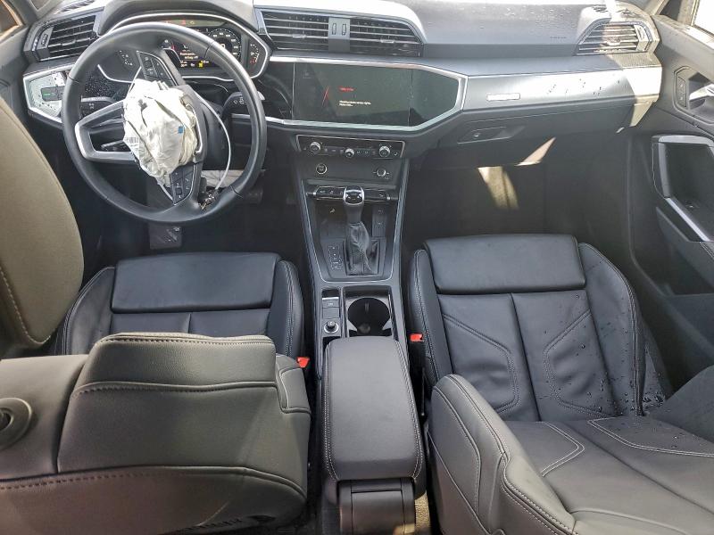 صورة رقم 8 من المزاد - 2024 AUDI Q3 مع VIN WA1EECF38R1147016