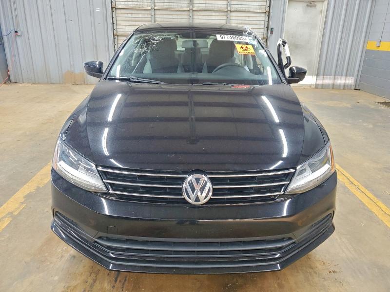 Photo 5 from auction – 2017 VOLKSWAGEN JETTA with VIN 3VW2B7AJXHM397449