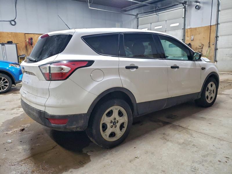 Zdjęcie 3 z aukcji – 2017 FORD ESCAPE S z VIN 1FMCU0F79HUC35373