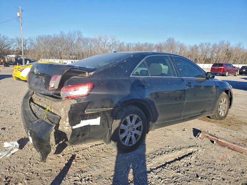 Zdjęcie 3 z aukcji – 2010 TOYOTA CAMRY BASE z VIN 4T4BF3EK9AR028541