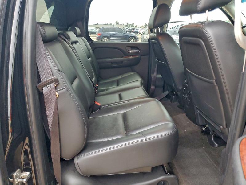 Photo 10 from auction – 2013 CHEVROLET AVALANCHE with VIN 3GNMCGE09DG296736