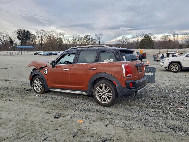 Photo 2 from auction – 2017 MINI COOPER with VIN WMZYT5C3XH3B66956