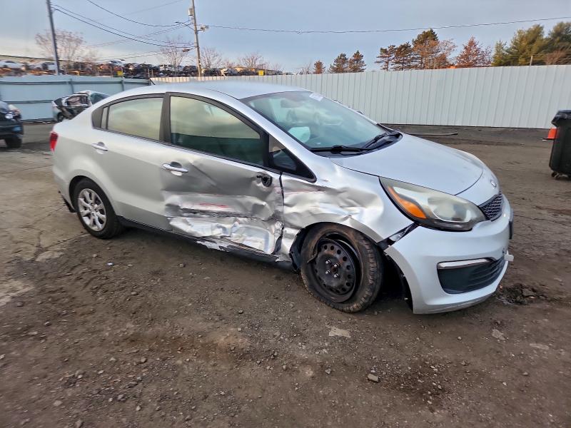 Zdjęcie 4 z aukcji – 2016 KIA RIO LX z VIN KNADM4A35G6543063