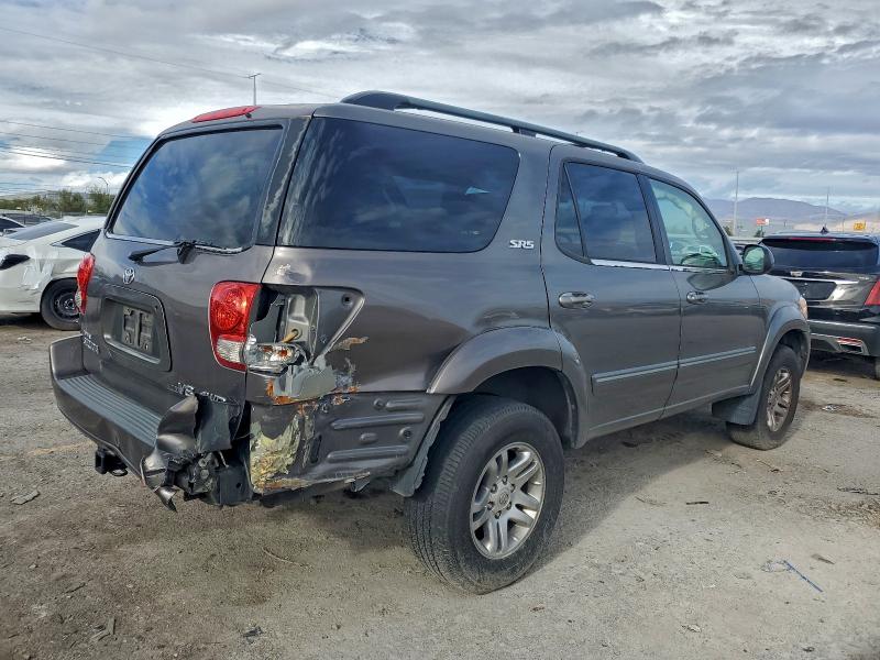 Photo 3 from auction – 2005 TOYOTA SEQUOIA SR with VIN 5TDBT44AX5S243040