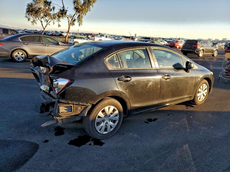 Photo 3 from auction – 2012 HONDA CIVIC LX with VIN 19XFB2F57CE347131