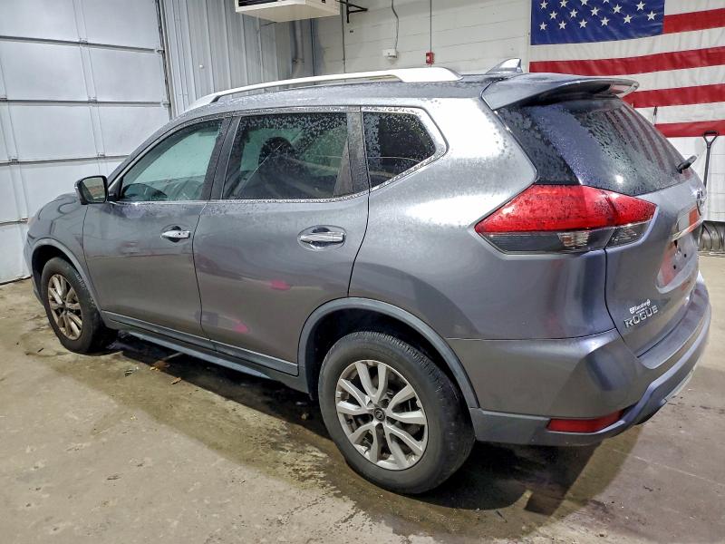 Photo 2 from auction – 2017 NISSAN ROGUE S with VIN KNMAT2MV6HP613787