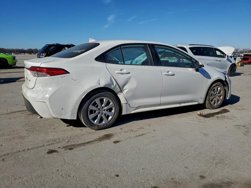 Photo 3 from auction – 2024 TOYOTA COROLLA LE with VIN 5YFB4MDE5RP095331