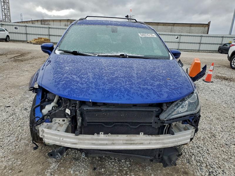 Photo 5 from auction – 2018 CHRYSLER PACIFICA T with VIN 2C4RC1EG6JR257620