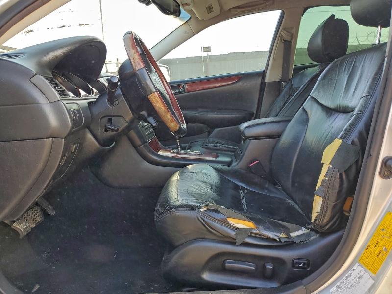Photo 7 from auction – 2002 LEXUS ES with VIN JTHBF30G920065002