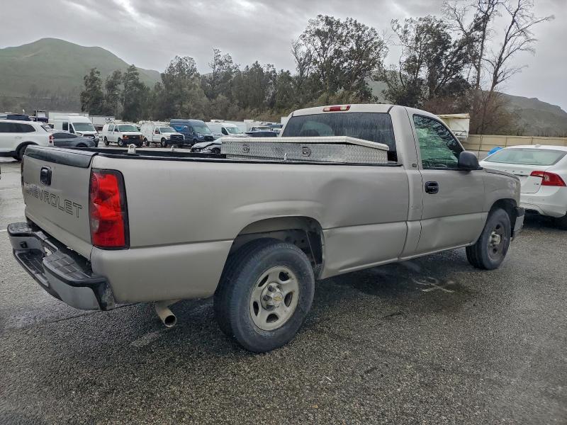 Photo 3 from auction – 2004 CHEVROLET SILVERADO with VIN 1GCEC14X64Z135947